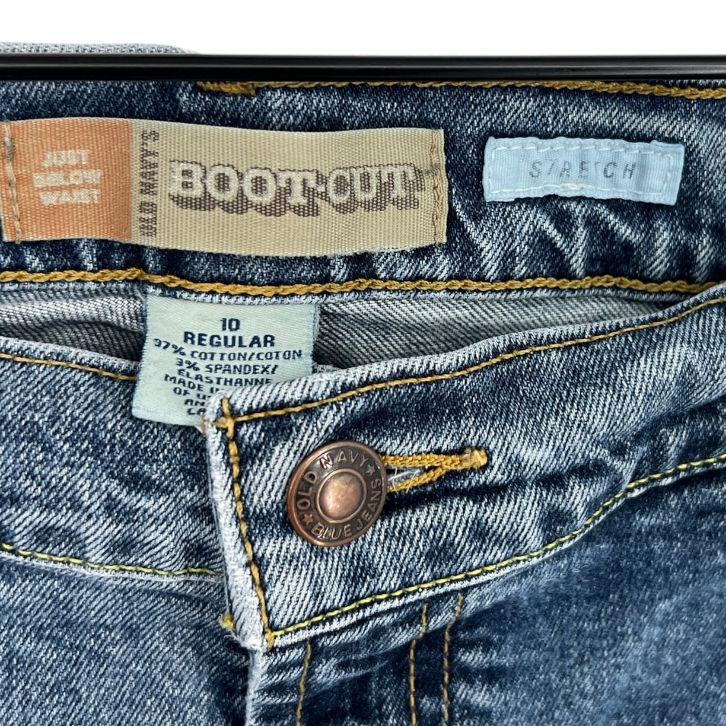 Old Navy's Just Below Waist Bootcut Jeans | 10